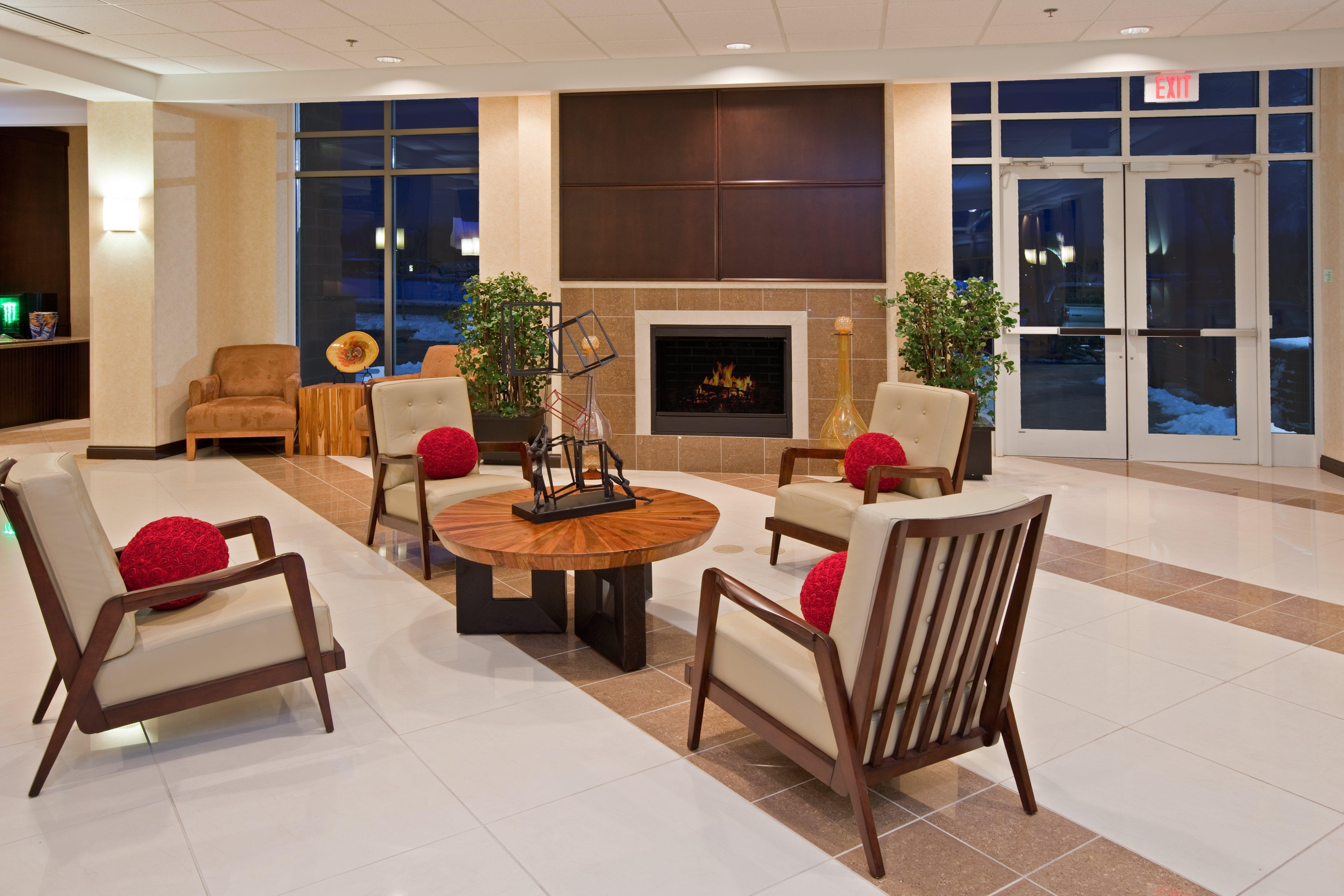 Holiday Inn Florence By Ihg Exterior photo